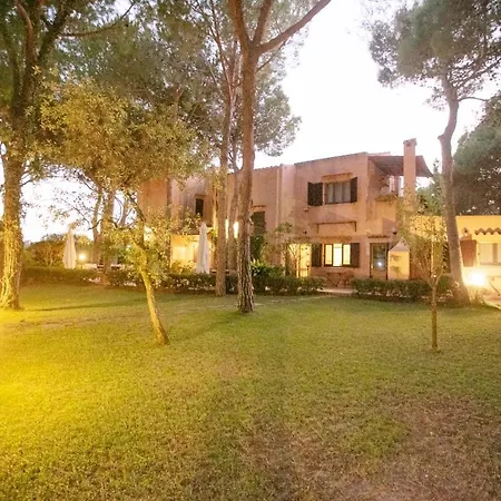 Villa Right On The A For 12 People *
