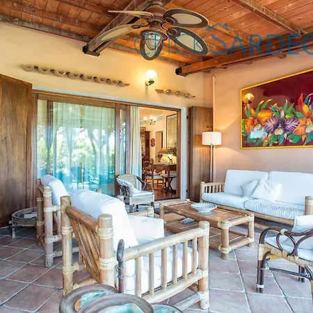 Villa Right On The A For 12 People