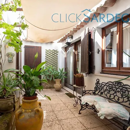 Villa Right On The A For 12 People Forte Village