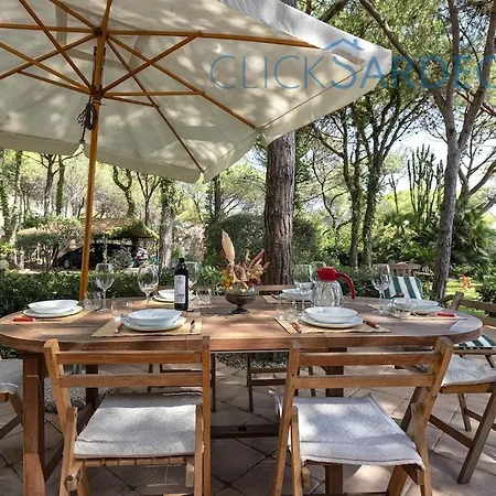 Villa Right On The A For 12 People