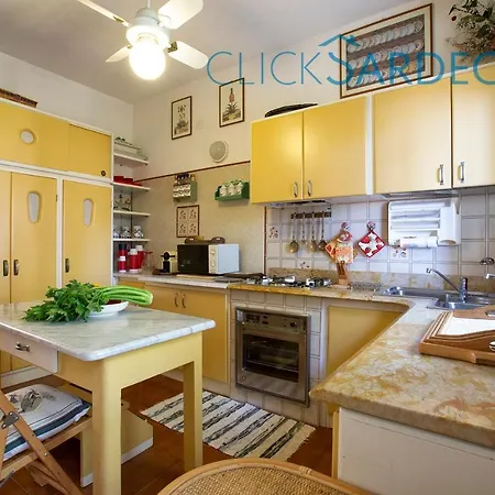 Right On The A For 12 People Villa Fort Village
